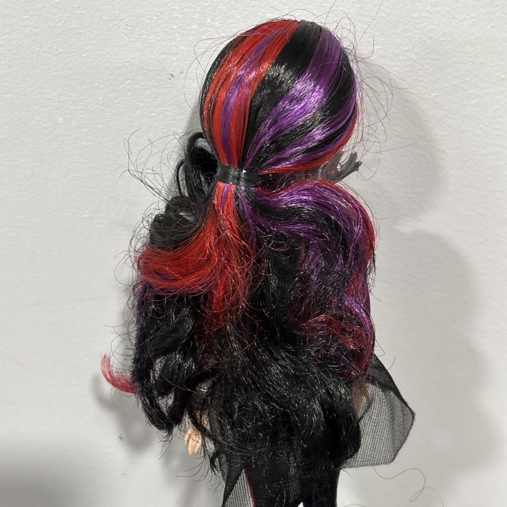 Ever After High Raven Queen School Spirit Mattel Doll - Picture 6 of 8